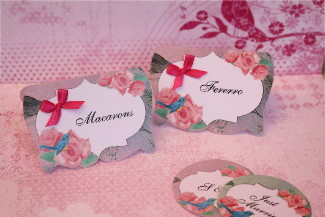 Card prajituri cu imprimeu floral